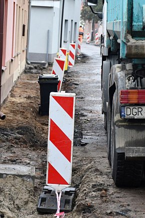 Modernizacja ulicy Tylnej w Górze w toku-150267
